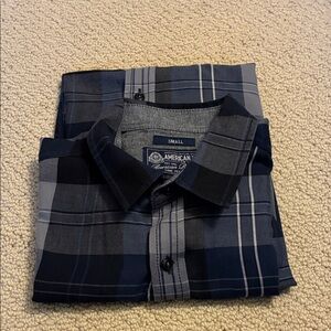 American Rag Men's Navy and Gray Plaid Shirt. Size S